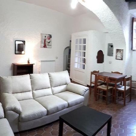 A Casa Di Lino Apartment Sermoneta Luaran gambar